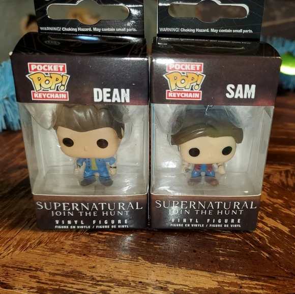 Funko Supernatural Keychain Set - Dean and Sam - Picture 6 of 7